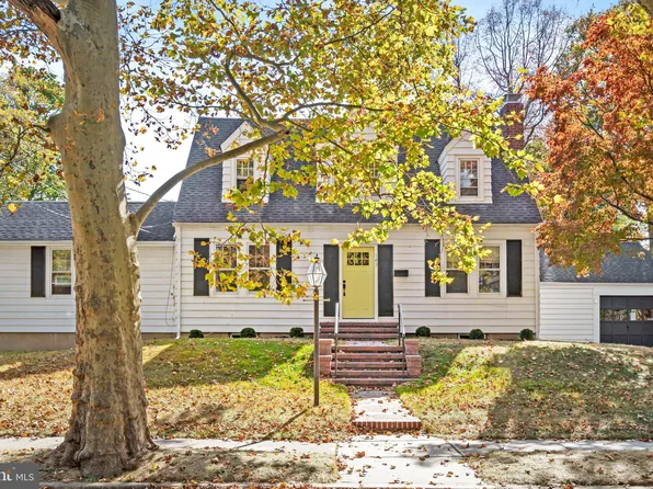 143 Lowell Ave, Hamilton, NJ 08619
