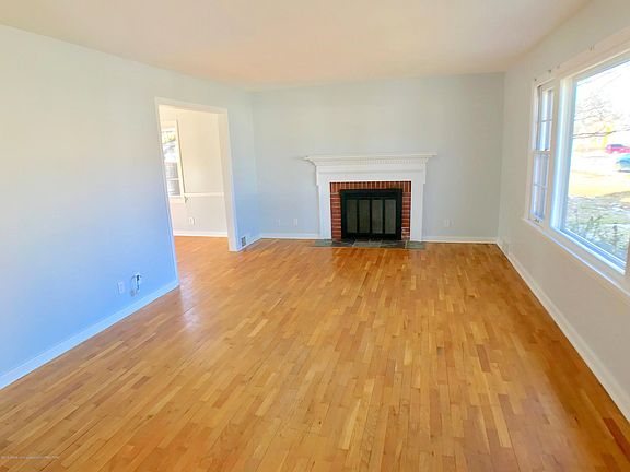 5th image of 1014 Linden St