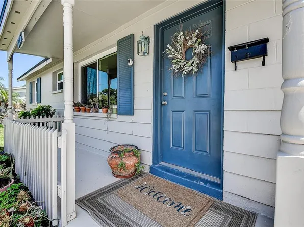 8305 68th Way N, Pinellas Park, FL 33781