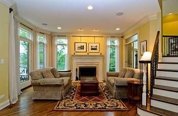 5th image of 5 Barberry Dr