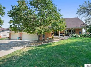 4815 Eastridge Dr, Omaha, NE 68134