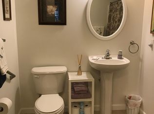 109 Meadow Ln, South Burlington, VT 05855