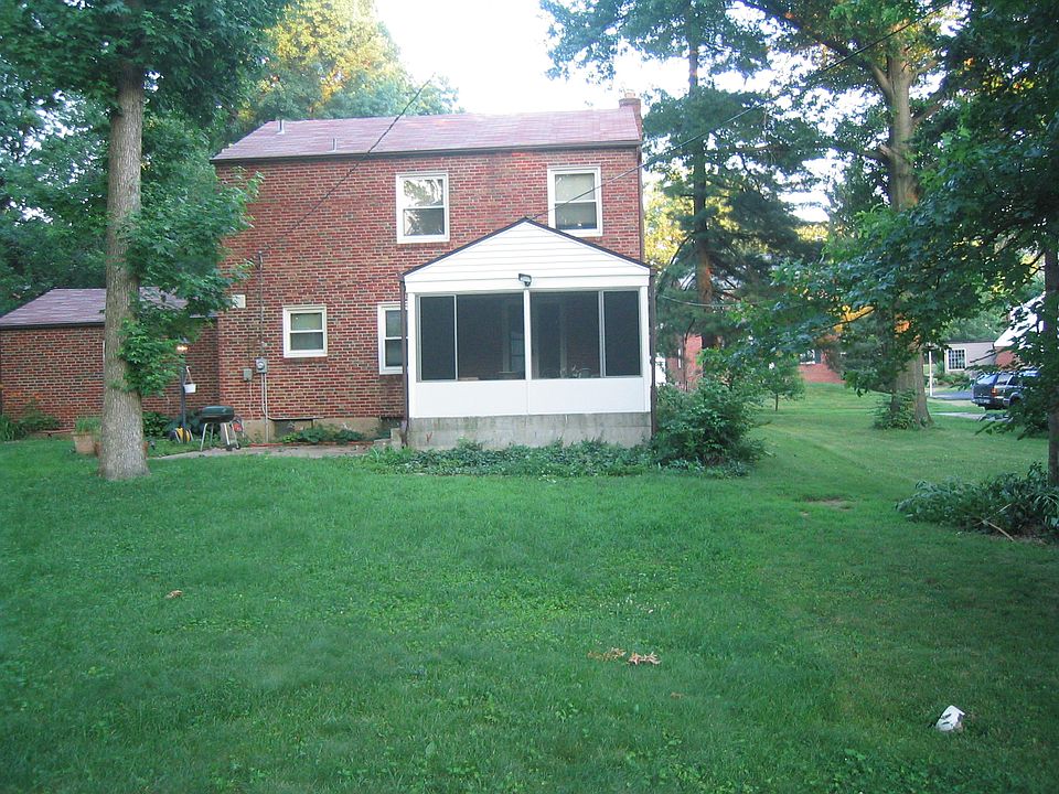 2nd image of 2829 Moniteau Dr