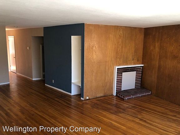 3rd image of 604 Brooklyn Ave #G