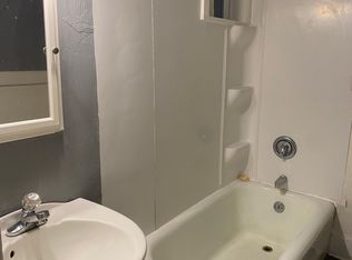 739 Perry St, Davenport, IA 52803