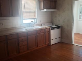 310 E Locust St APT 1, Bloomington, IL 61701