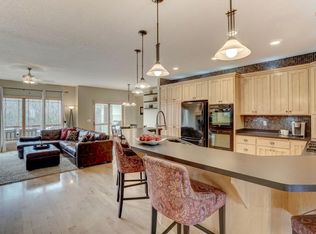 13400 Pineview Ct, Dayton, MN 55327