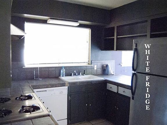 Kitchen (Stove / Gas)