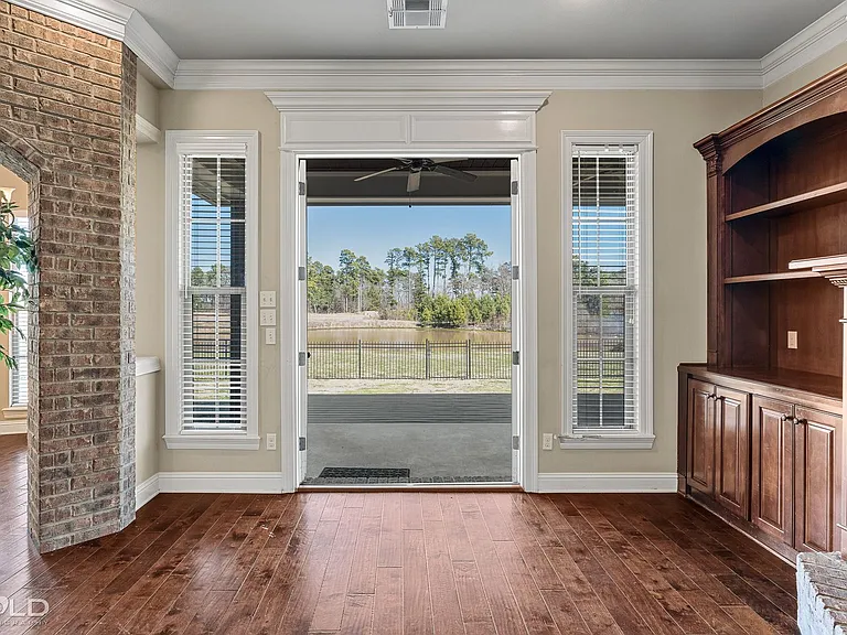 214 Danielle Dr — Photo 25