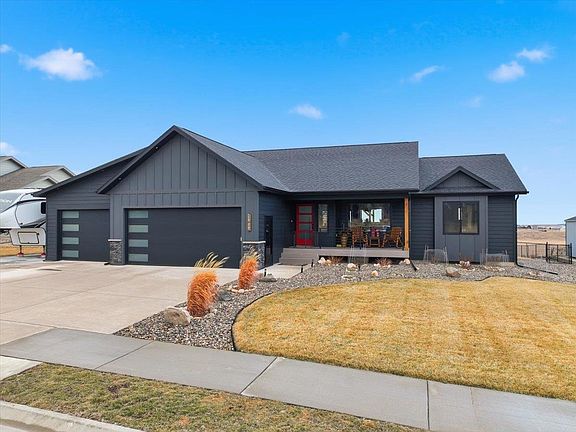 2nd image of 2444 Talisker Ave