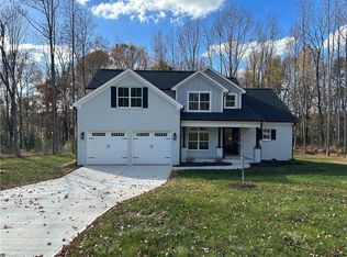 5009 Harvestview Dr, Mebane, NC 27302