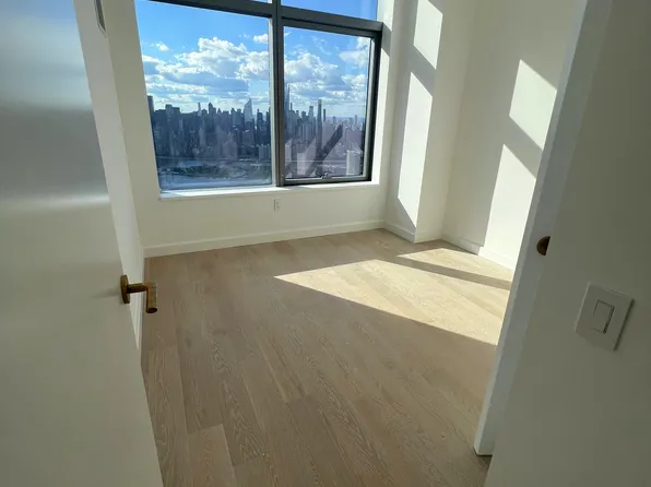 3 Court Square image 3 of 8