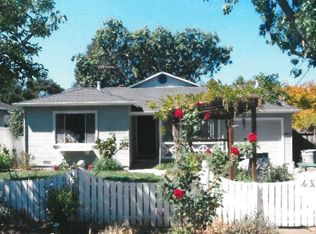 637 9th Ave, Menlo Park, CA 94025