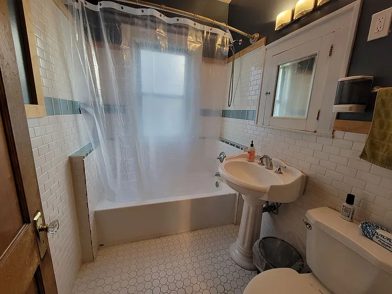 3620 Lyndale Ave S — Photo 33