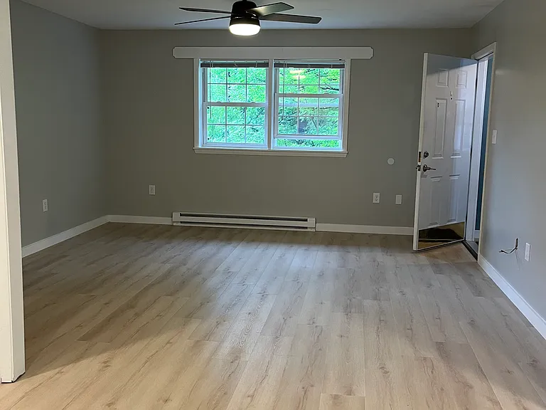 284 Dimmick Rd #B — Photo 24