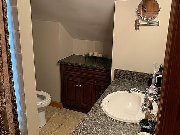 5th image of 547 Homecrest Dr