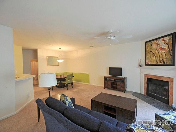 5th image of 4418 Feldspar Ct APT 2C