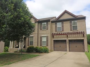 211 Reed Ct, Mount Juliet, TN 37122