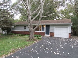 4405 Ponca St, McHenry, IL 60050