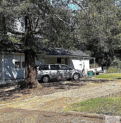 4th image of 2101 Hazel St