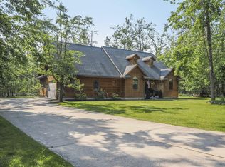 6552 High Trees Ct, Gaylord, MI 49735