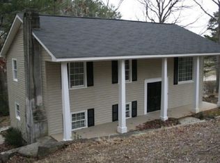 2 Lakemont Dr SE, Silver Creek, GA 30173