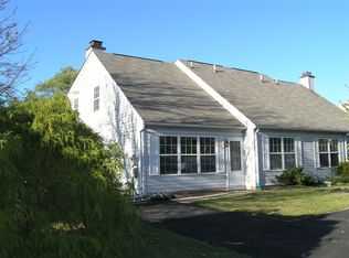 1151 Farm House Ln, Quakertown, PA 18951