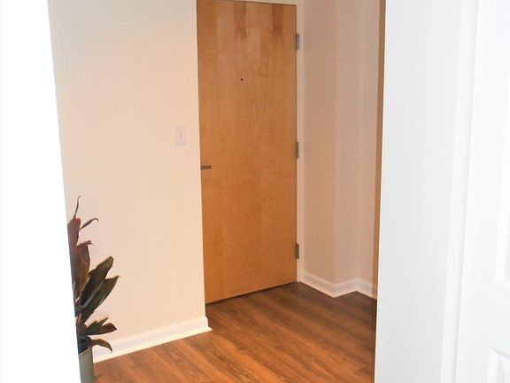 2nd image of 1650 Riverwoods Dr Unit 303