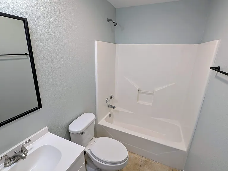 1003 Market St #4 — Photo 14