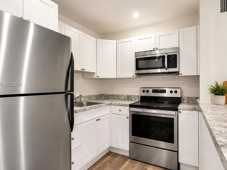 6445 NW 2nd Ave #2