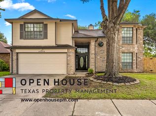 16302 Leamington Ln, Houston, TX 77095