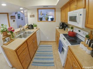 2706 Buttonwood Dr, Manhattan, KS 66502