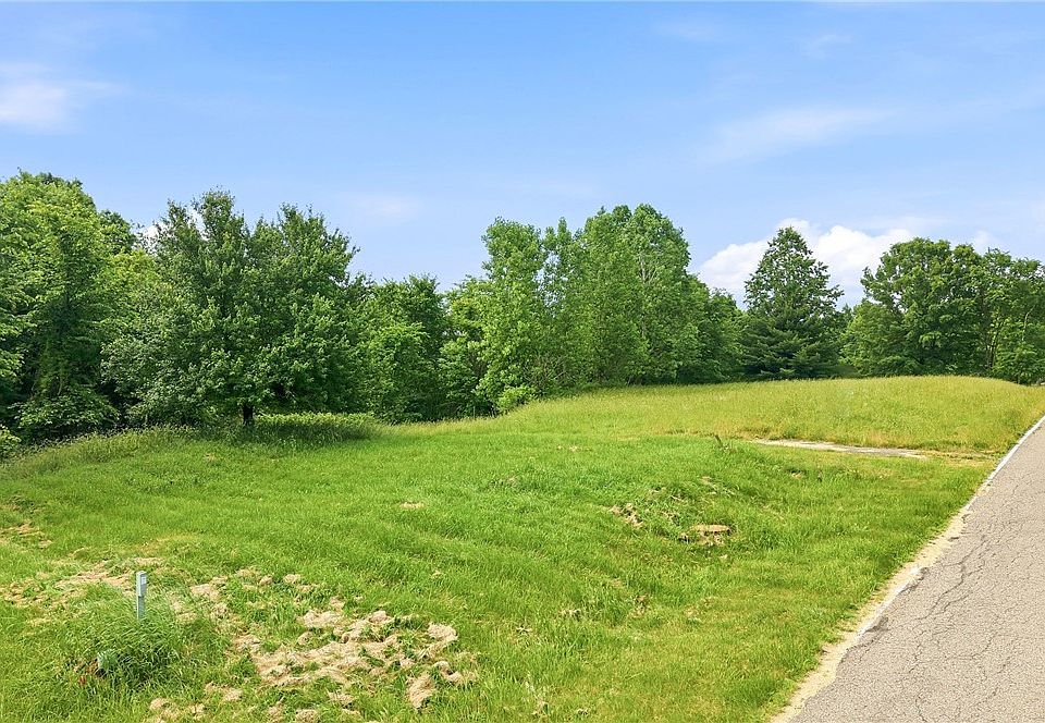 1st image of Brookhollow Dr