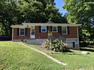406 Hietts Ln APT A, Clarksville, TN 37043