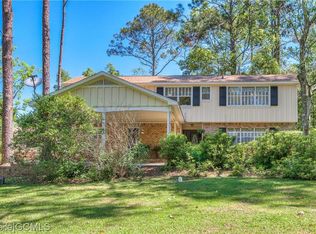22711 Adams Dr, Robertsdale, AL 36567