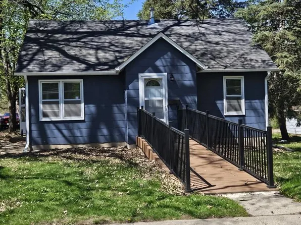 1108 Irving St, Alexandria, MN 56308