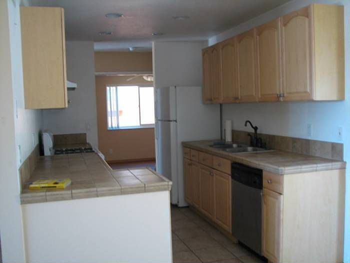 2nd image of 1395 Pequena St