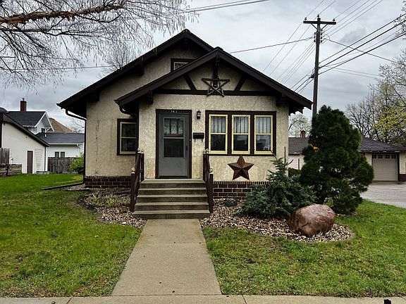 2nd image of 743 3rd St