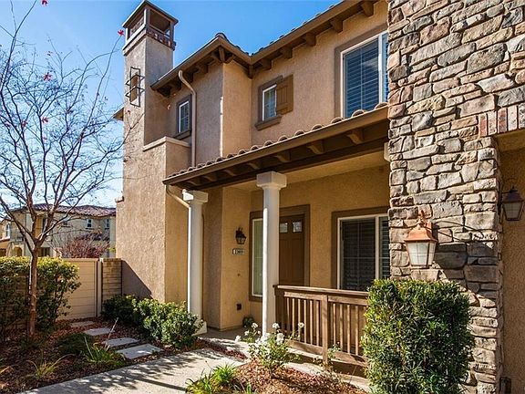 2nd image of 23889 Toscana Dr