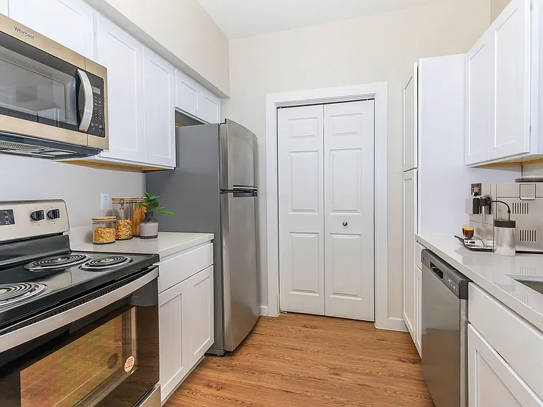 Town Park Townhomes — Photo 39