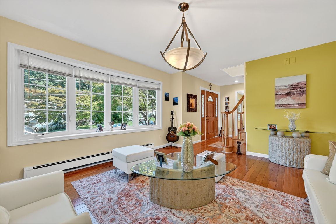 next background image