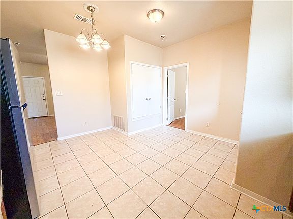 5th image of 3011 Baldwin Loop