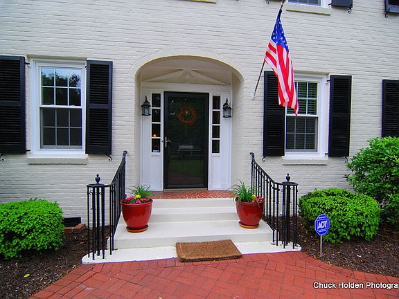 2nd image of 913 Woodland Drive