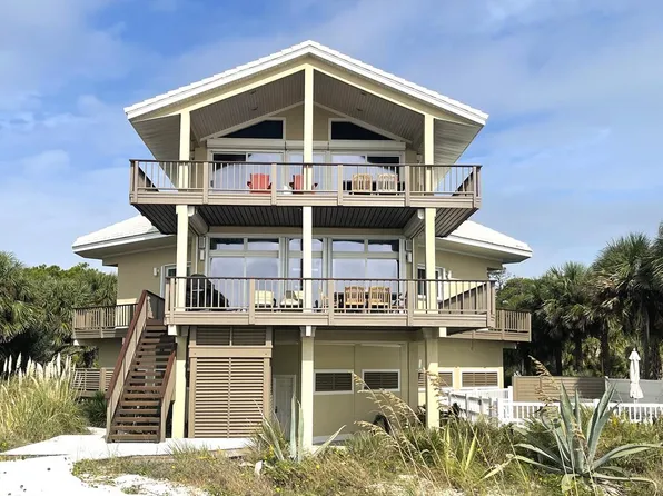 2132 Palmetto Way, Eastpoint, FL 32328