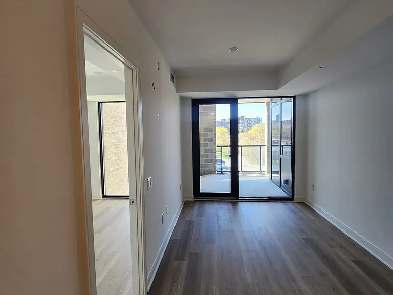 86 Dundas St E #407 — Photo 15