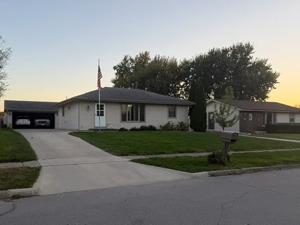 1907 Southgate Dr, Perry, IA 50220