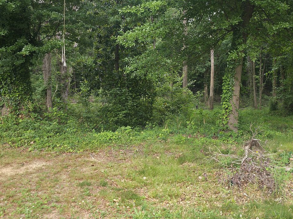 1st image of 0 Duke St