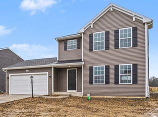 3204 Falling Oak Dr, Mishawaka, IN