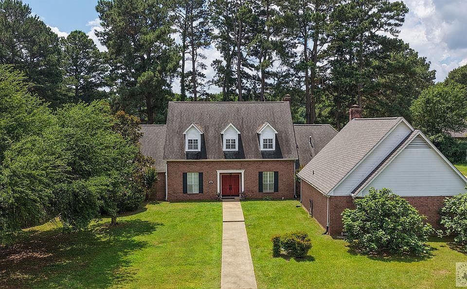 1st image of 16 Sarah Ln