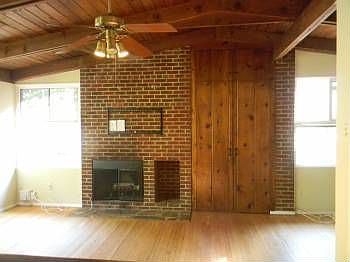 4th image of 7808 Sycamore Dr